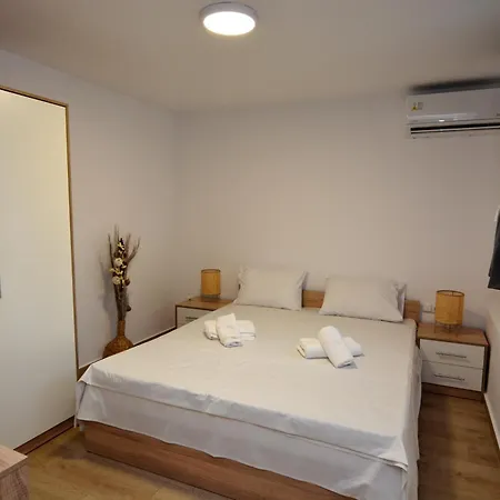 Apartament Blue Lagoon 1 *