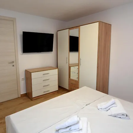 Apartament Blue Lagoon 1 *